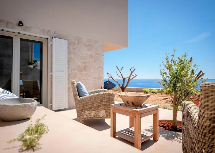 Front In Hvar Casa vacanze *